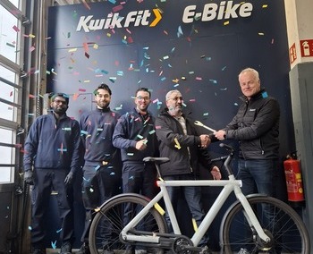 opening-e-bike-servicepoint-amst.jpg